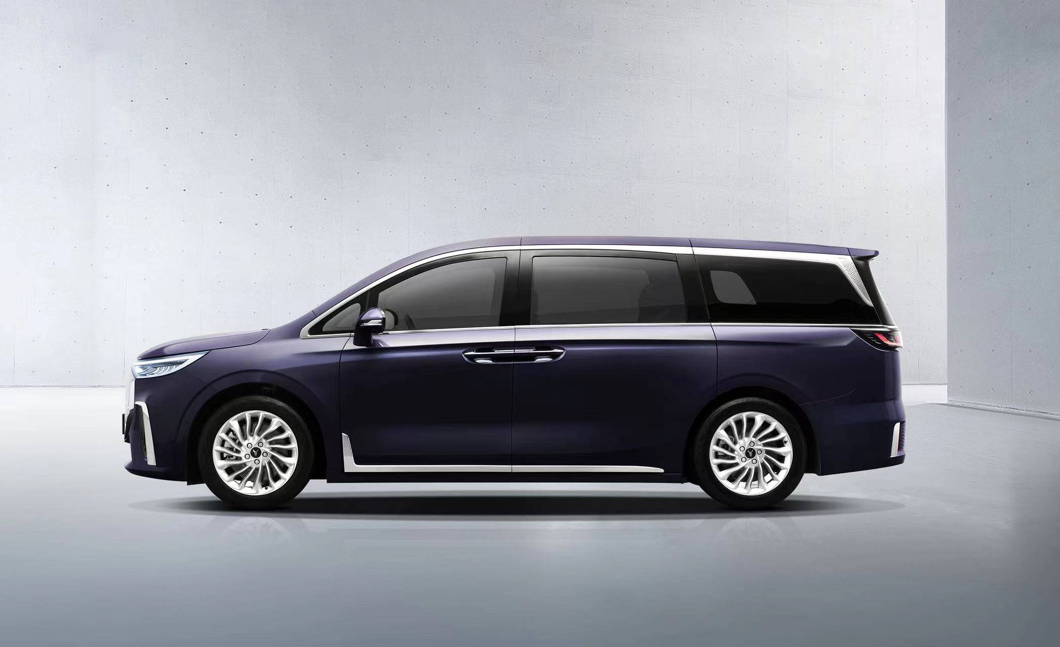 ȫ���׿�綯�����콢MPV���У��й��죬˽�˶���63.99��