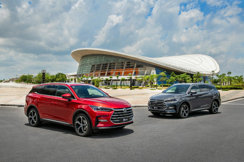 4������SUV��ϴ�ƣ������������ǰ�����ʽ�M5��Ϊ����