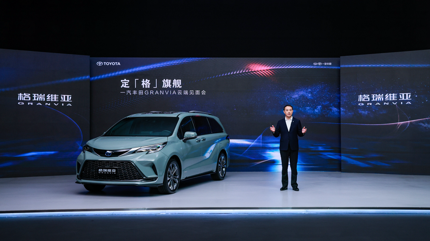 һ�������콢MPV�׶����࣬�ѹ�˵Խ�ɹ����ˣ���Խϲ��MPV
