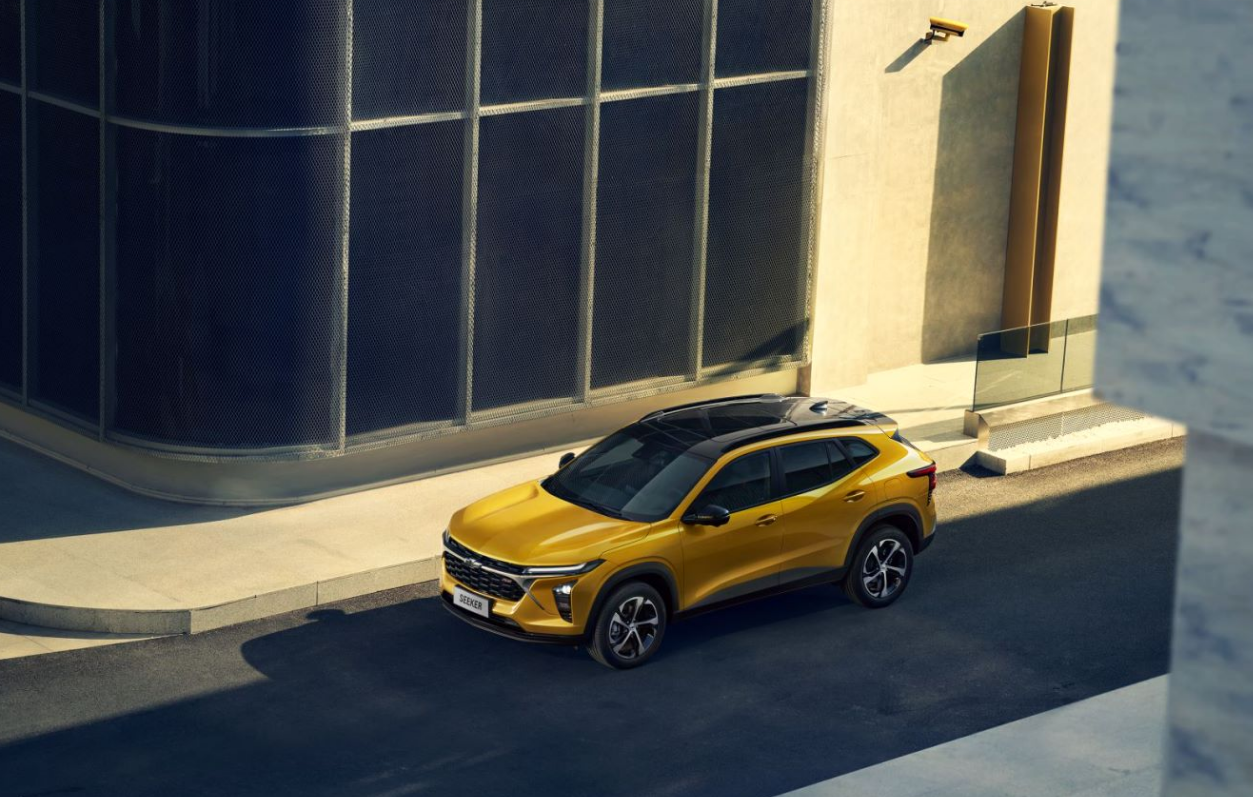 ��־��Ϊ�������³裿ѩ����ȫ��SUV�׷������ѣ��Ϳ��۸���