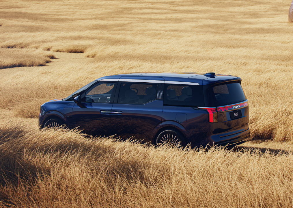 ����׿�MPV�ҿ���ɴ��ǰ��������˹��˹���ƻ÷��ҵ���һ��