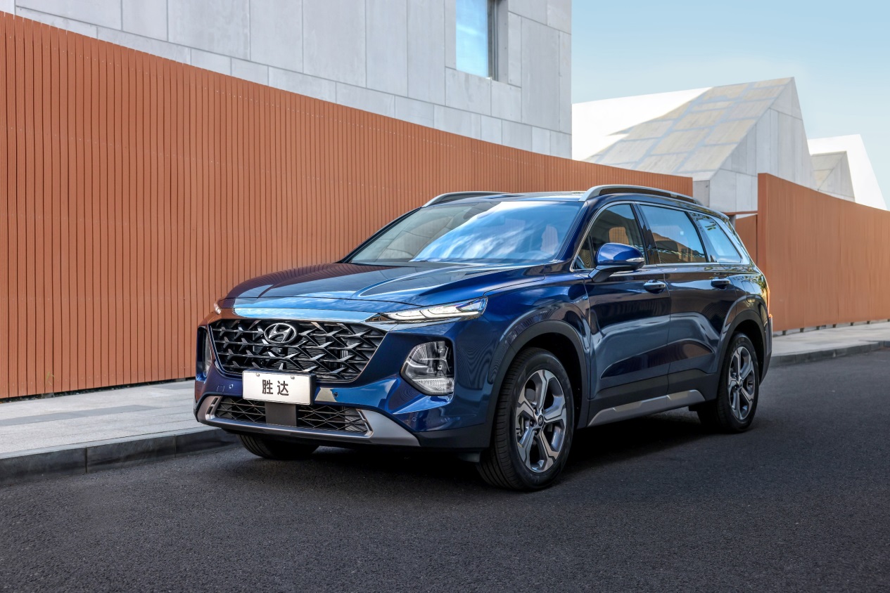 20��SUV���ѡ�� �����ִ����Ĵ�ʤ�����м���ʽ����