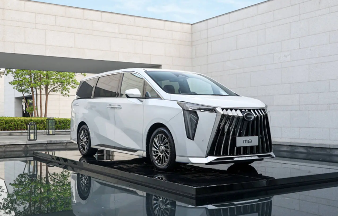 12�������׶����򣡴���M8������MPV������������ʲô��