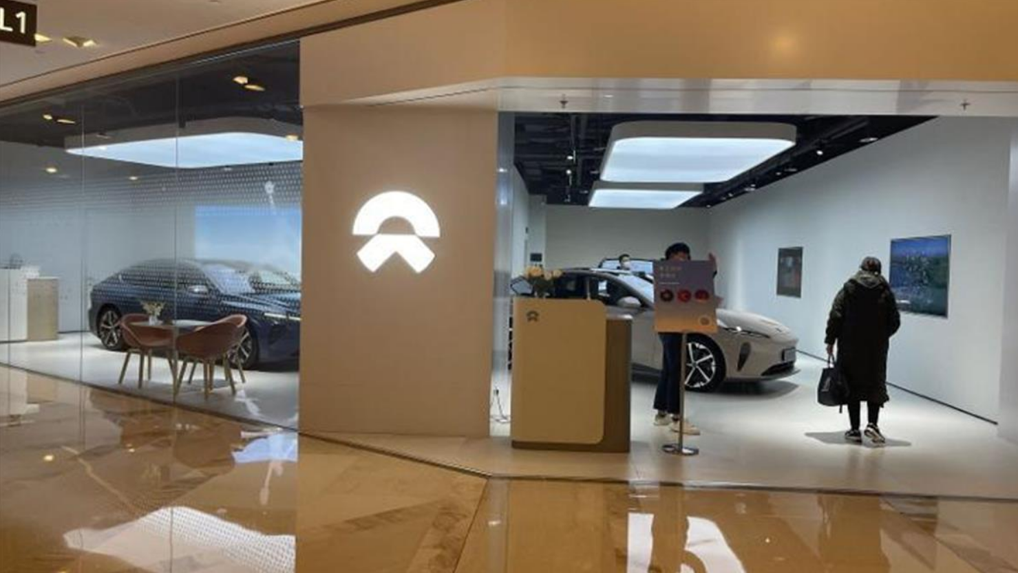 ε���������۷粨���������Լ���һ��һ�ˣ�������˭�Ĵ���