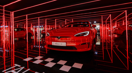��������顰�ر����������������˹��Model S Plaid����֣��