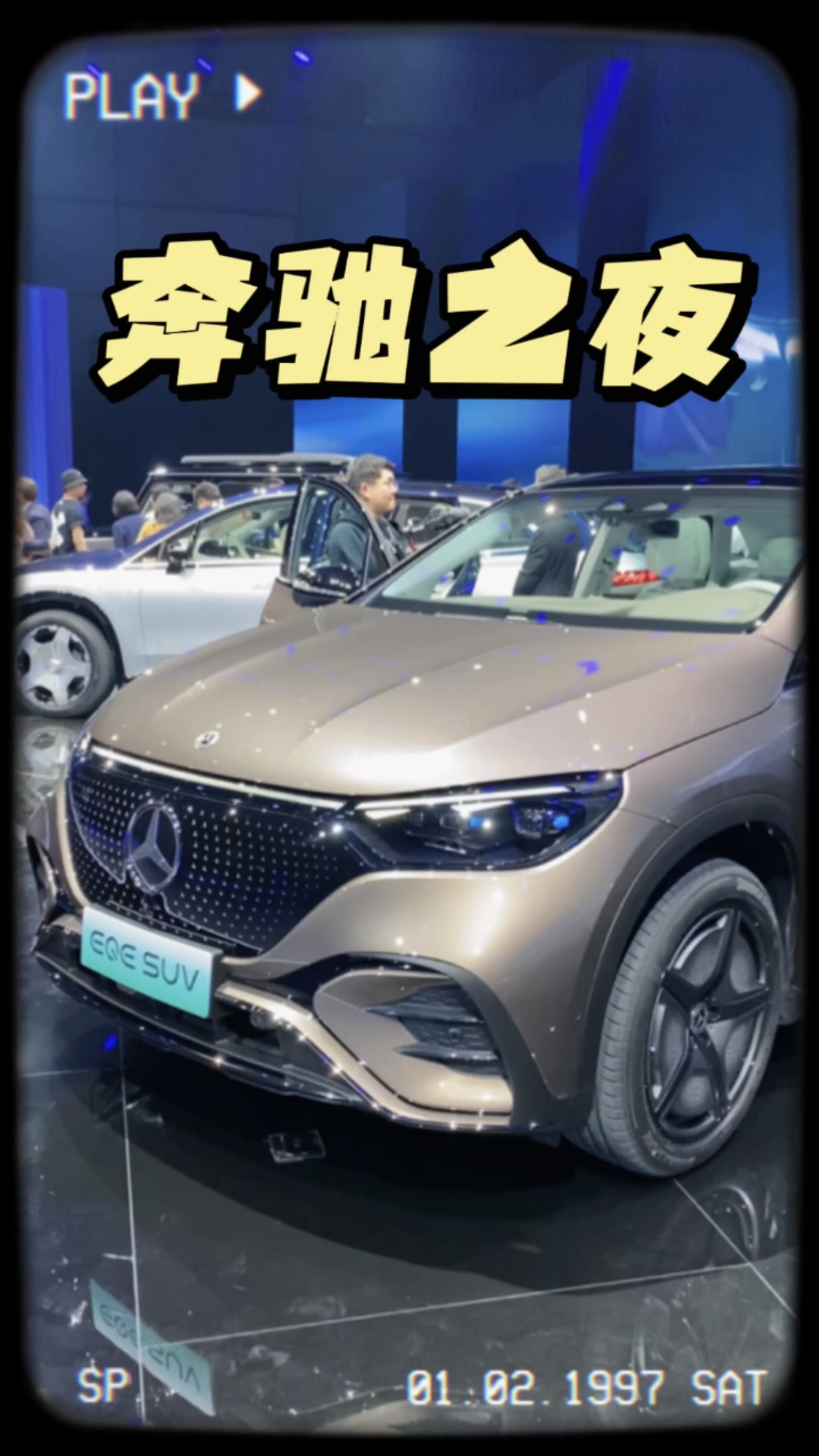 �Ϻ���չǰҹ˦����ը����������Խ���۵�ֻ�б��ۣ�