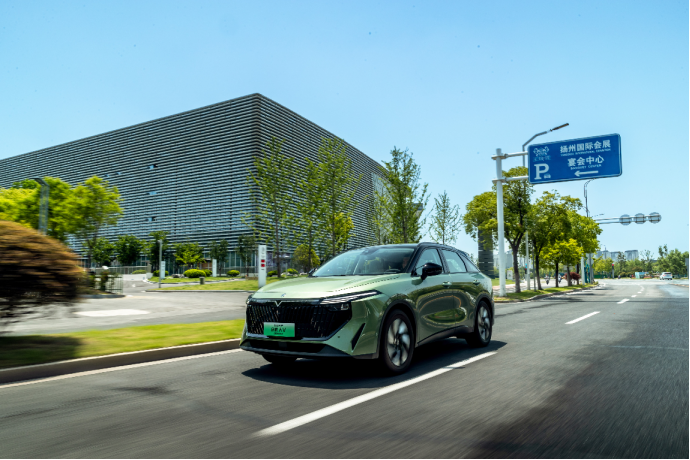 Ԥ�ۼ�13������ˢ�²��SUV�컨�壿
