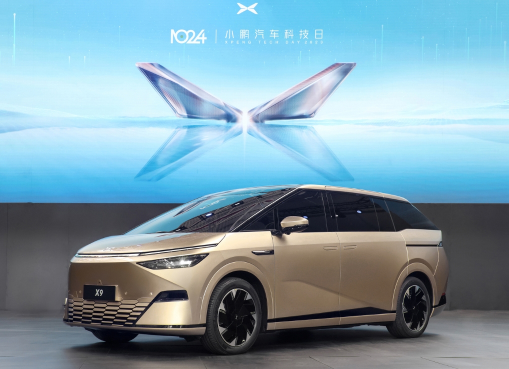 ����MPV��ӭ�������֡���С��X9������MEGA���������˭��