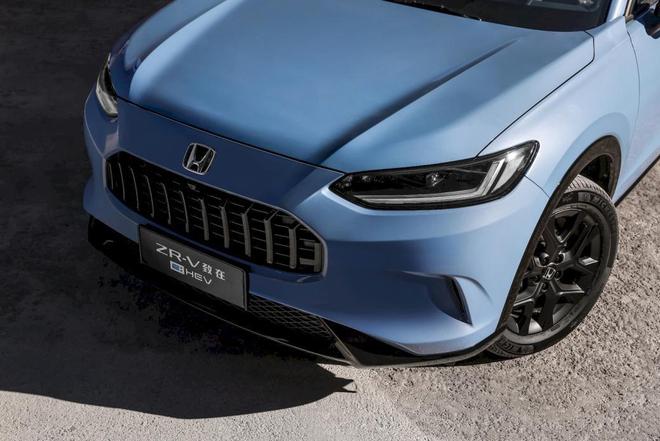 ZR-V������ҫ�����㳡 ���������˳����ı���ȫ��SUV