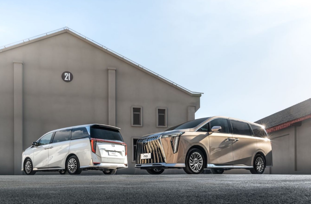��η������ս������M8��ʦǿ���߶�MPV�г�����Ȧȫ���⼸��