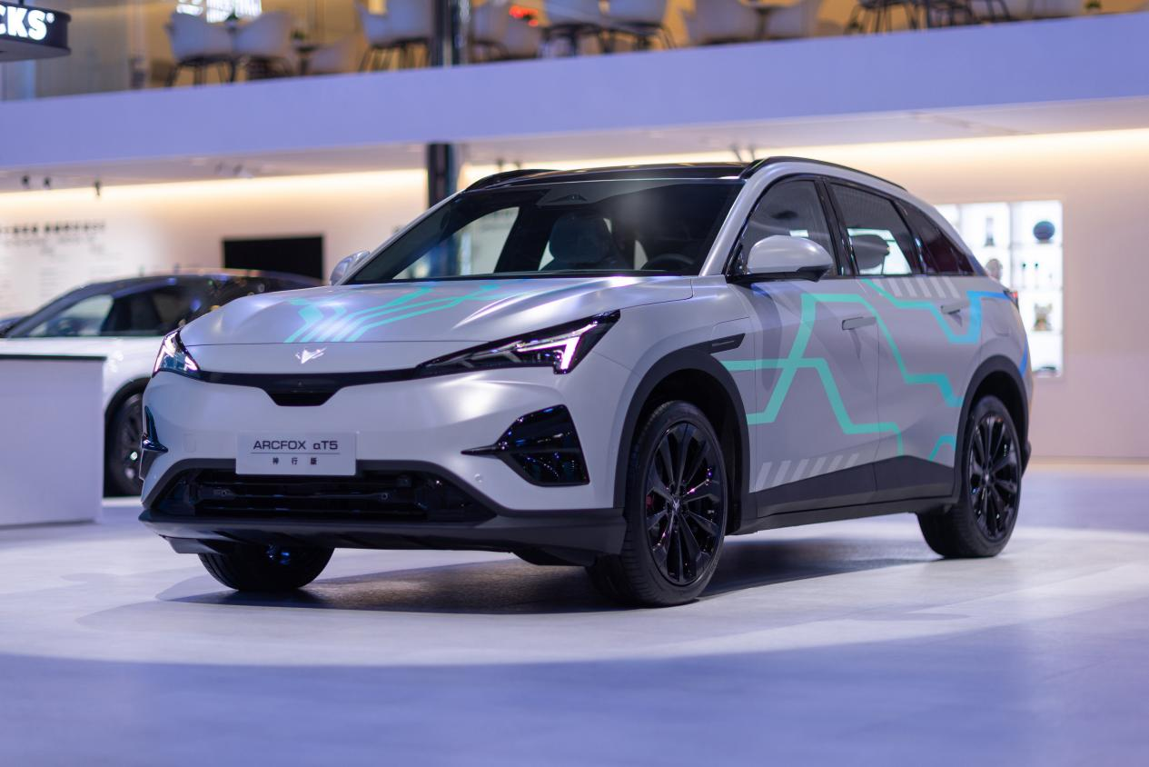 5C�����״Ρ�������20���ڣ������°�����T5 ���У�����12.38����