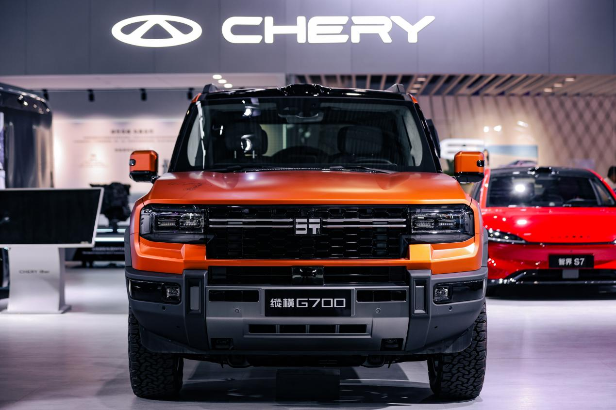 ��;����Я�ݺ�G700��½��۳����ᣬ����ȫ��ԽҰ����̬
