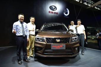 ˫T��Ϯ ȫ��MPV��������H5�������쳵չ