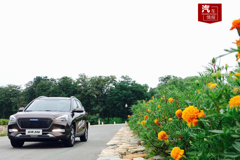 ����M6�����٣�ɽկ��αSUV�ǻ��л�·��