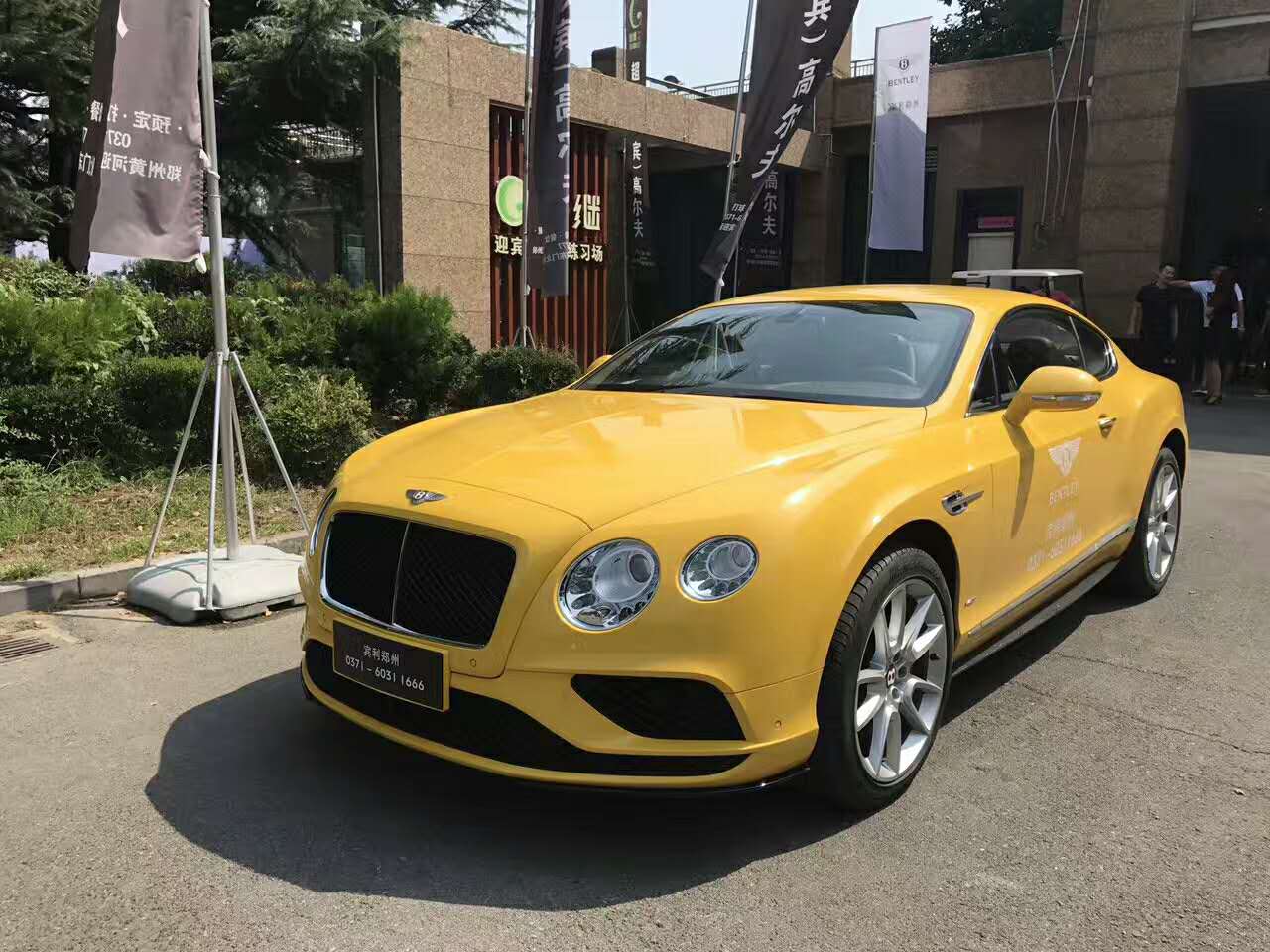 ���ű���ŷ½GT��·�����˶����ԶԶ�ģ�һ��ײ�����ⲻ��