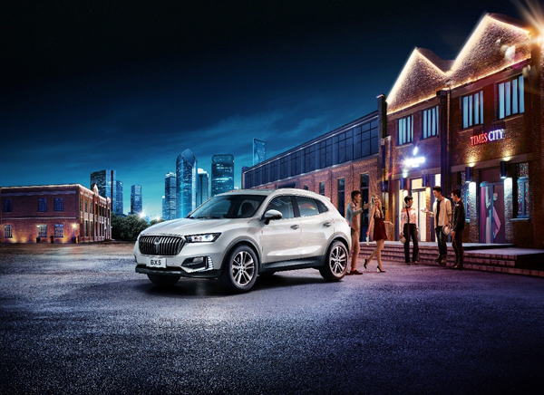 ��ϵSUV��ɰײ˼��ˣ�12���𲽾�Ȼ����T��;�۳���Բ���
