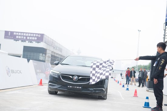 ȫ��һ�������쳱�����֣��վԲ����Ļ