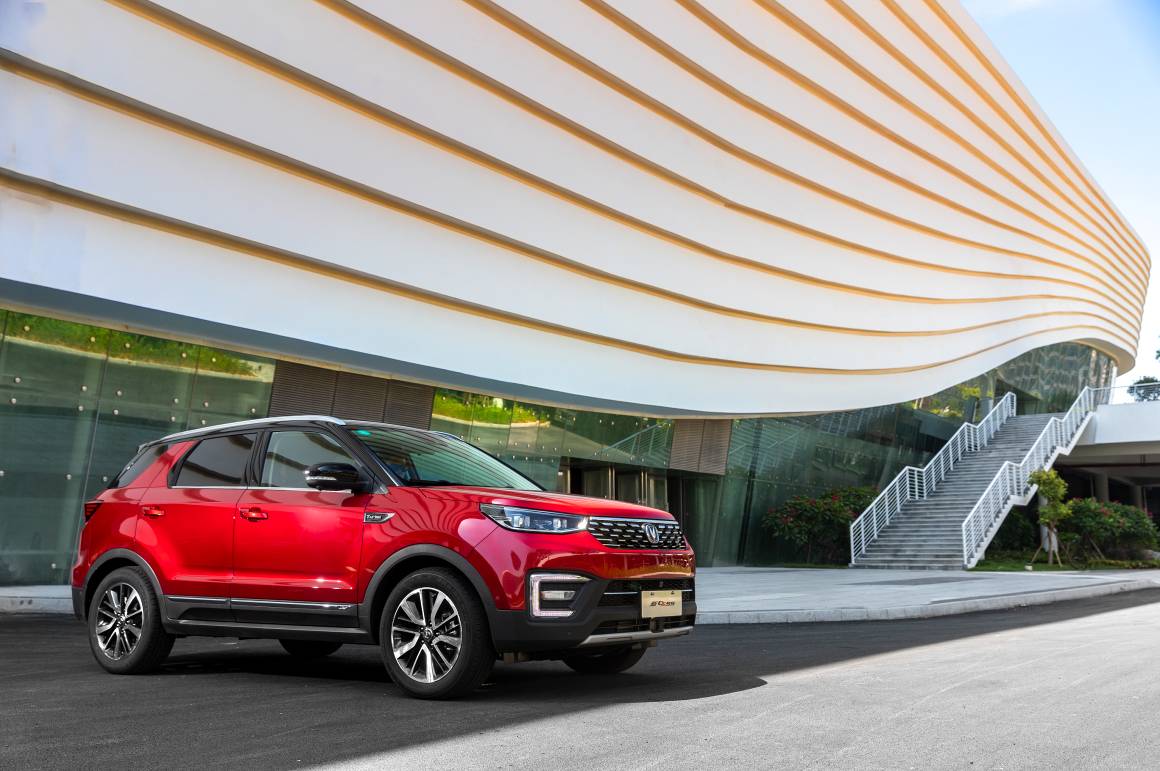 �µ�A8���е����ϵͳ����̨����SUV��ȻҲ�У��ؼ���������12��