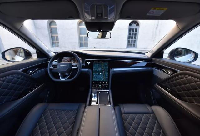 û�򳵵ı��ļ��������ذ�SUV����4�����У�����ֵ������ʵ��