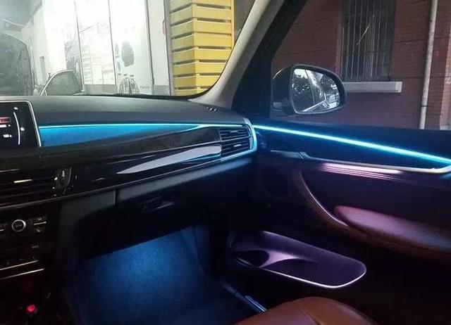 ƽ��SUV��Ҫ�߼���Χ�ƣ��Ƽ���5�������������