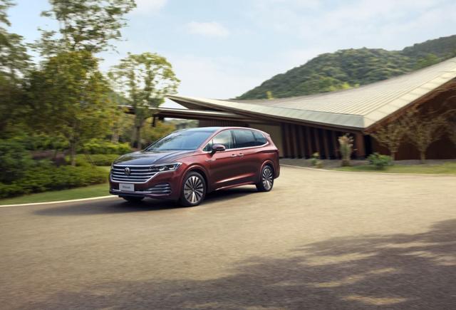 ��һ��߶�MPV���࣬��5.3�׳�����3.2����࣬��������������