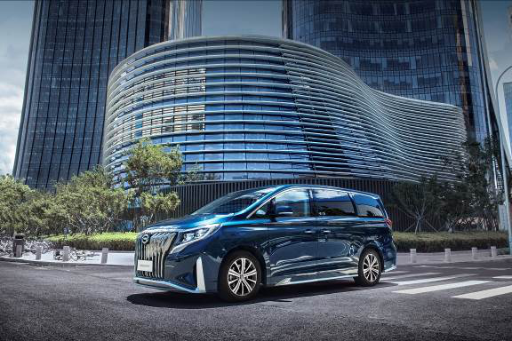 �й���������MPV������,����GM8��ʦ����ʽ����
