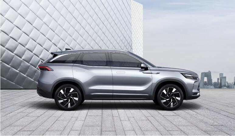 �����������㶨�塪�����������ռ�SUV BEIJING-X7���У�ָ����10.49��Ԫ��