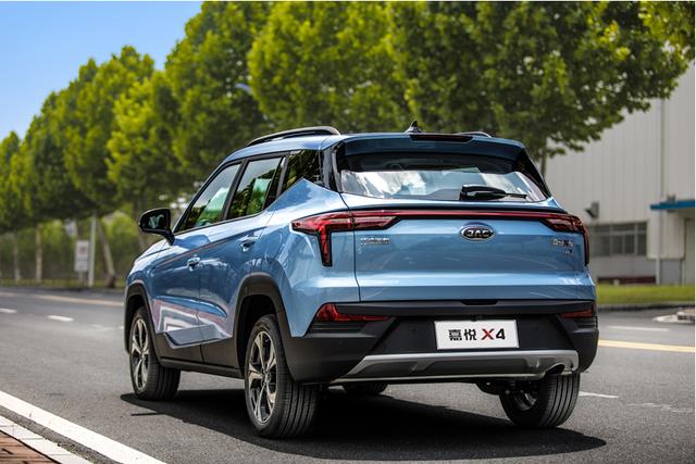 С��SUV��Ӫ����������������͵�ϵƷ�ʣ����䲻��10���ܻ���