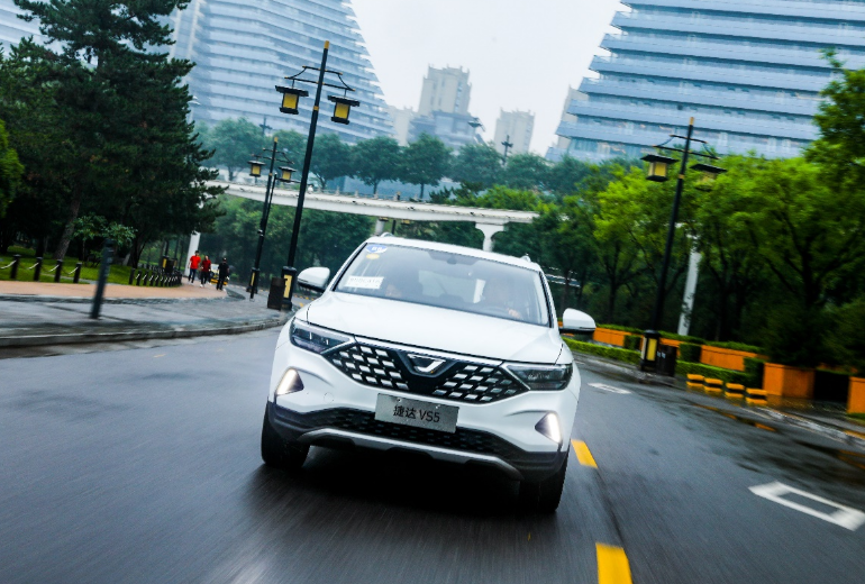 10���ͷԤ���ֻ��������������Щ���ʽ���SUV�´�����