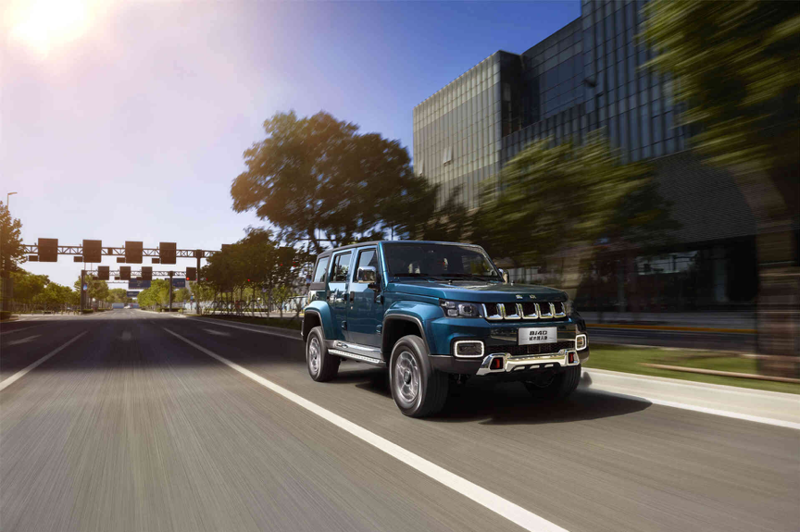 ԽҰ����������ͨ������2.0T+ZF8AT�����ѣ���ʻ�ڳ����е�Ӳ��