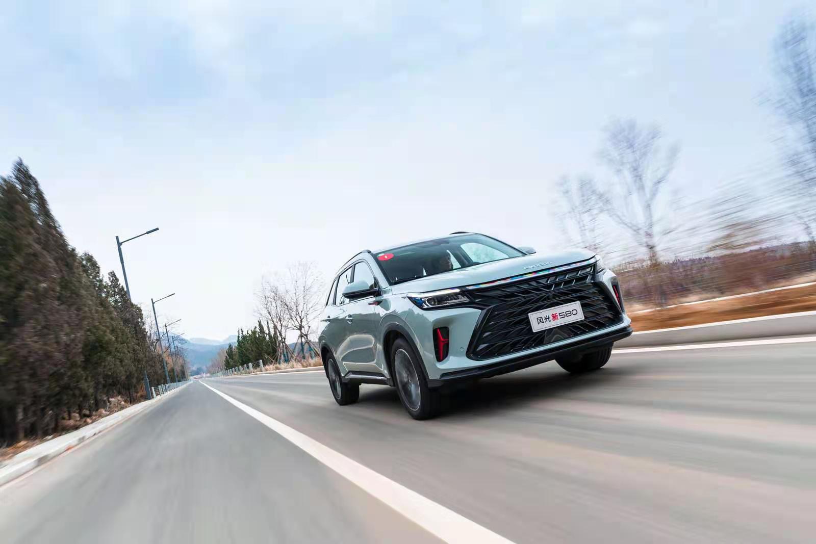 Ԥ��ʮ���ͷ������6������SUV���鳵�������580�ʺ���