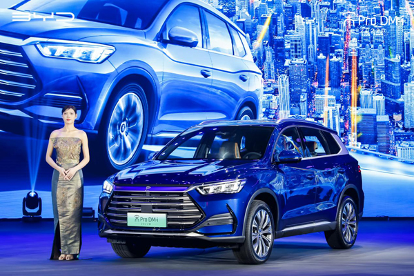 Ч����ԽL����Pro DM-i�Գ�ȼ��SUV�߸��ߣ�����ʵ������Ʈ�ˣ�