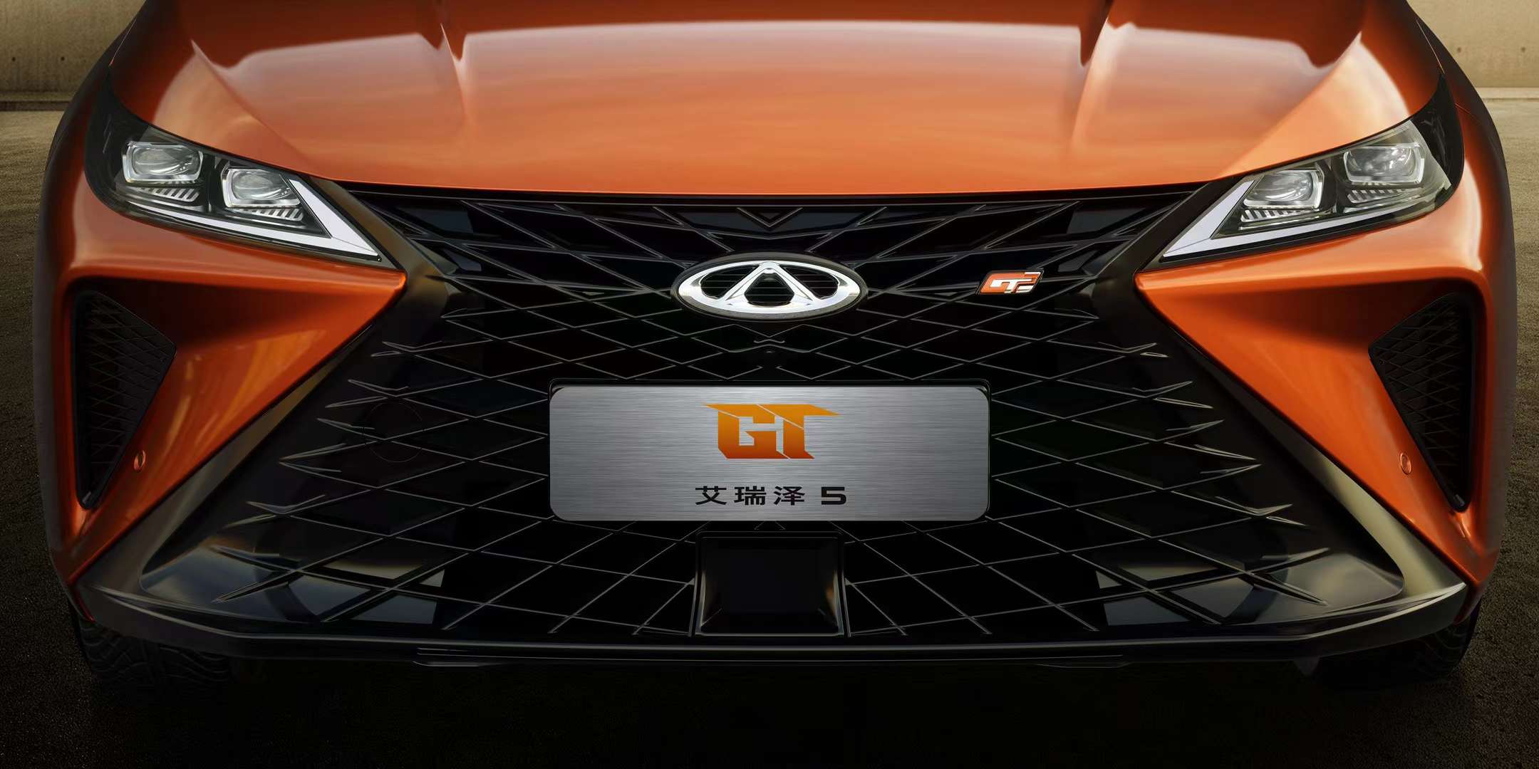 ������5 GTײ���׳�����һ˵һ�������㡰��ʵ�ˡ���