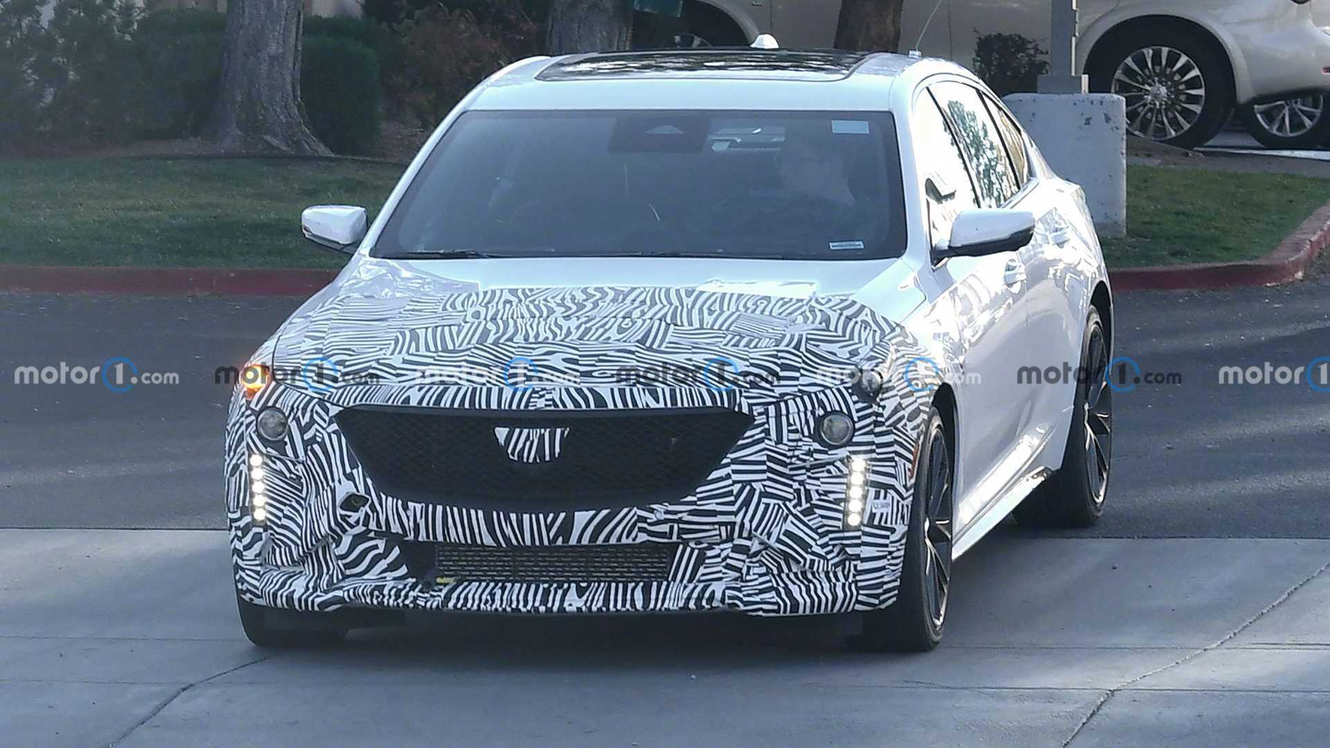 ��������ѧ���ˣ��¿�CT5��������˫����������ֱ����ǹ����