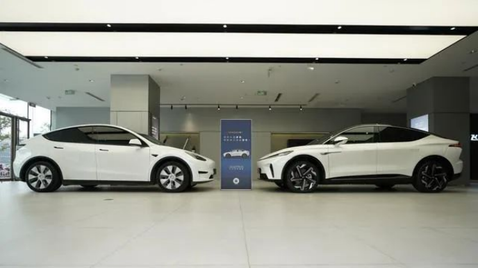 �ɷ�R7������˹��Model Y��������λ�ֵ̰�ѡ�������Ҹ�������