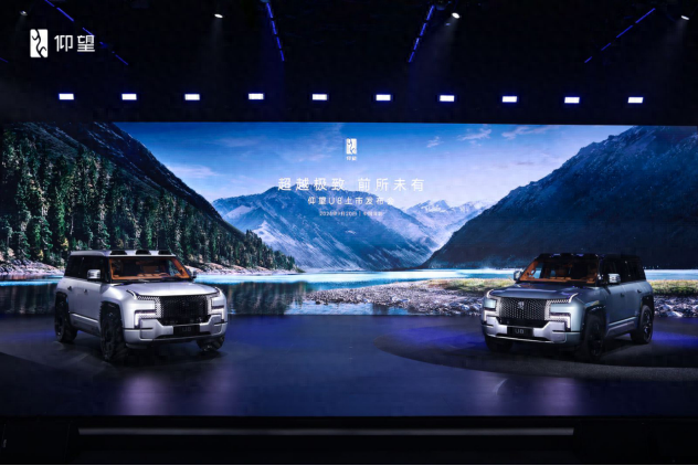 ����0��1���Ĵ�����ͻ�ƣ�����Ӧ��������������U8