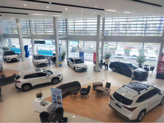 ���공�С��󽵼ۡ�������ֵ��ǣ�ѧ���������߲�̫����Ȥ�ˣ�